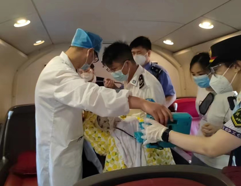 新宁县高铁转院公司